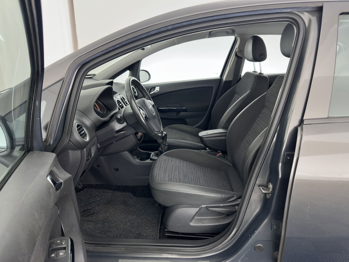 Opel Corsa 1.3 CDTi EcoFlex S/S Business+ *1/2LEATHER | NAVI-FULLMAP | AIRCO | CRUISE | PDC | 15''ALU*