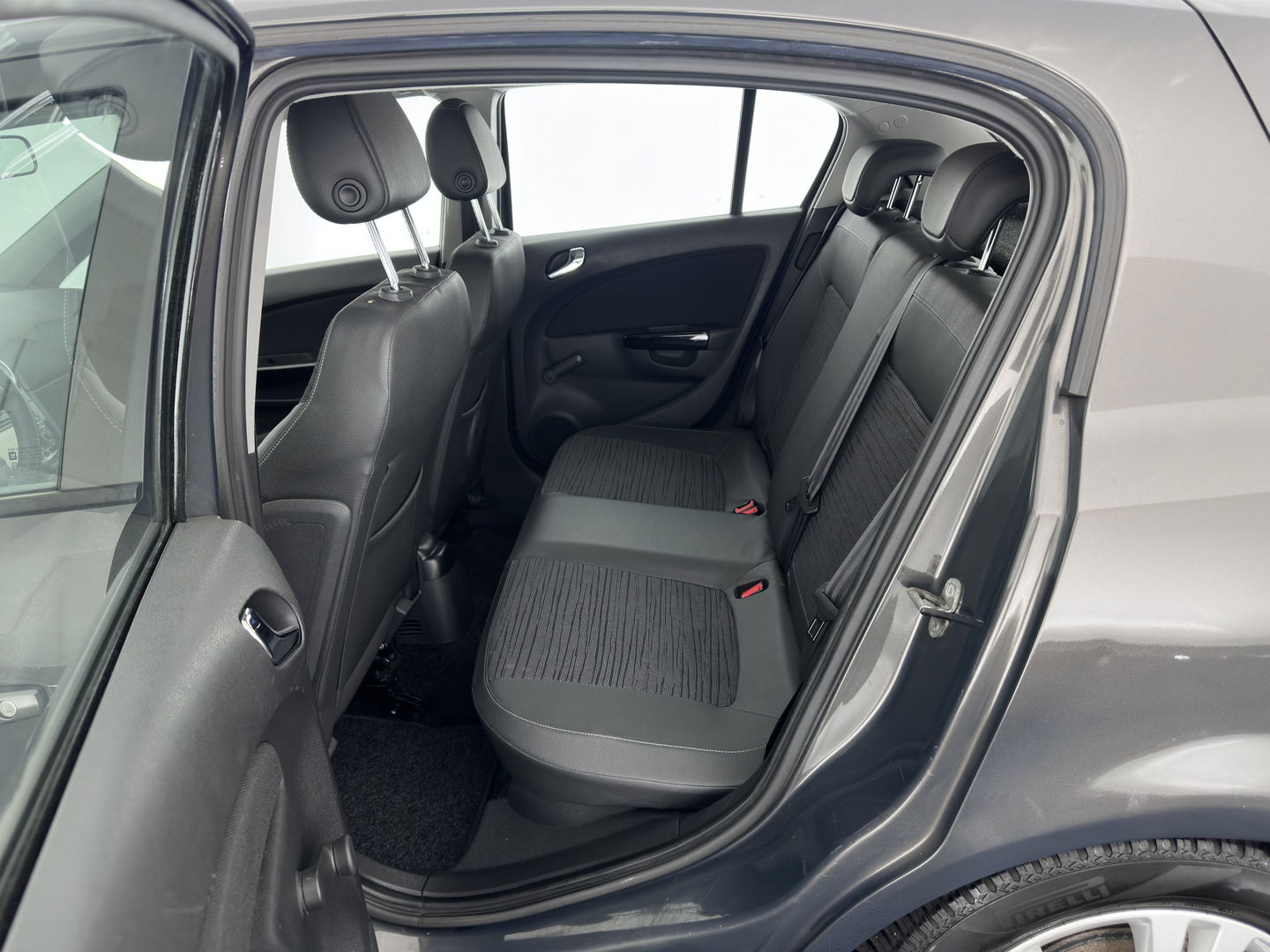 Opel Corsa 1.3 CDTi EcoFlex S/S Business+ *1/2LEATHER | NAVI-FULLMAP | AIRCO | CRUISE | PDC | 15''ALU*