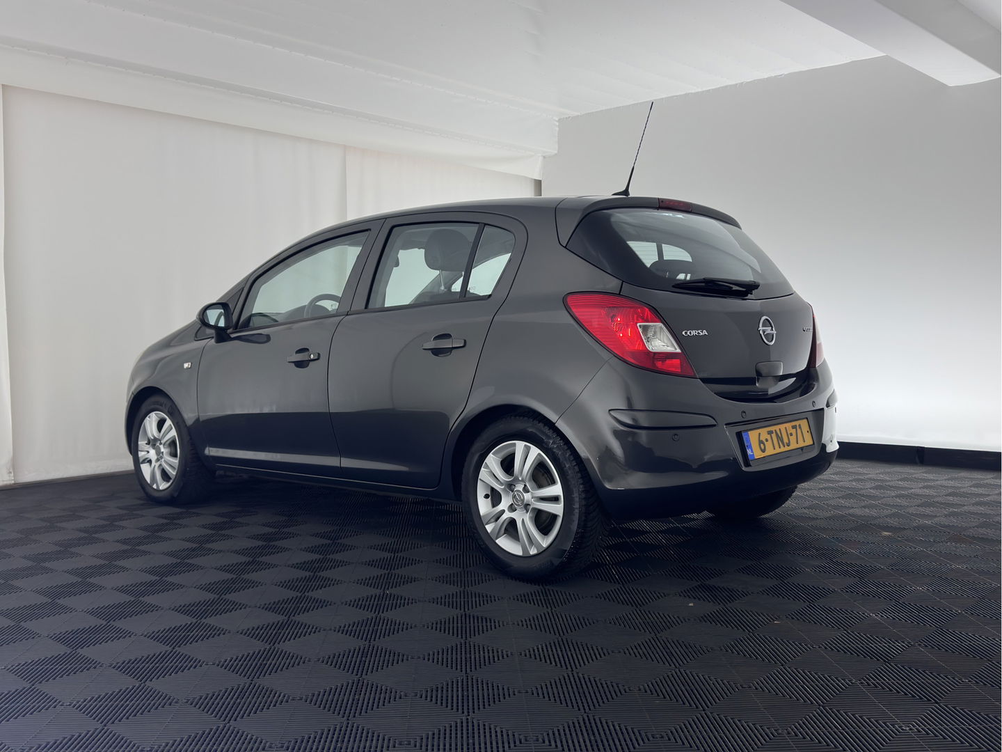 Opel Corsa 1.3 CDTi EcoFlex S/S Business+ *1/2LEATHER | NAVI-FULLMAP | AIRCO | CRUISE | PDC | 15''ALU*