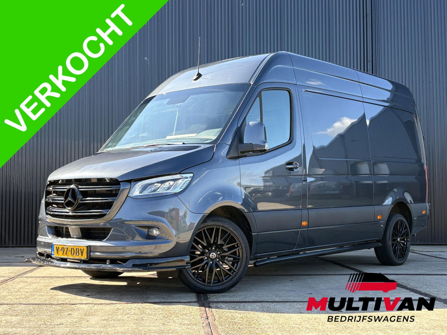Mercedes-Benz Sprinter 317 L2H2 | LMV 20" | 3500KG | GROTE MBUX | COMFORTSTOEL MET VERWARMING |