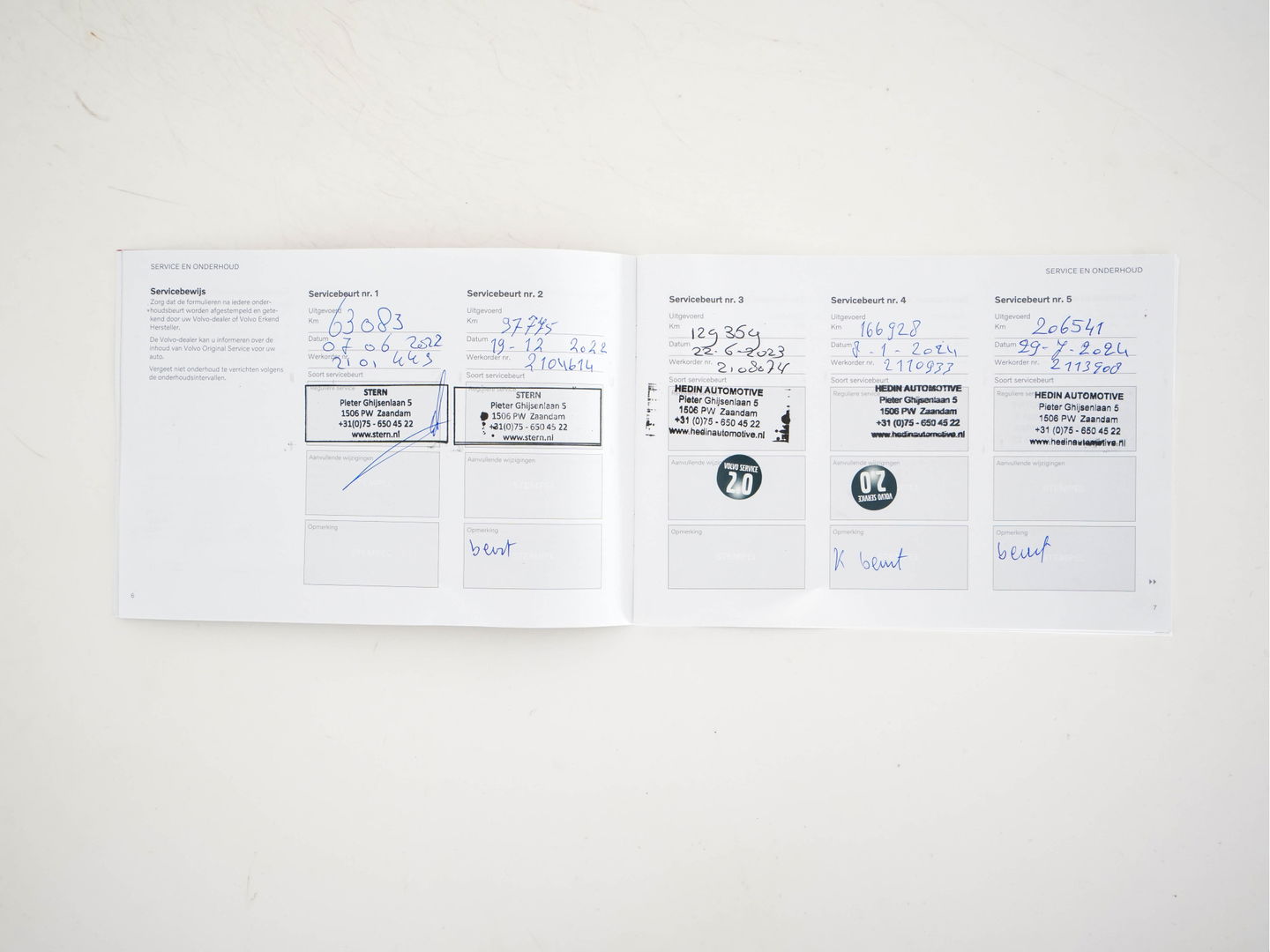 Volvo XC40 Recharge P8 AWD R-Design [ 3-Fase ] {SOH-89%} (INCL-BTW) *LEATHER-ALCANTARA | DIGI-COCKPIT | FULL-LED | PREMIUM-AUDIO | TOP-VIEW | CARPLAY | NAVI-FULLMAP | ECC | PDC | KEYLESS | HEATED-SPORTSEATS | BLIS | PRIVACY-GLASS | TOWBAR | 19 "ALU