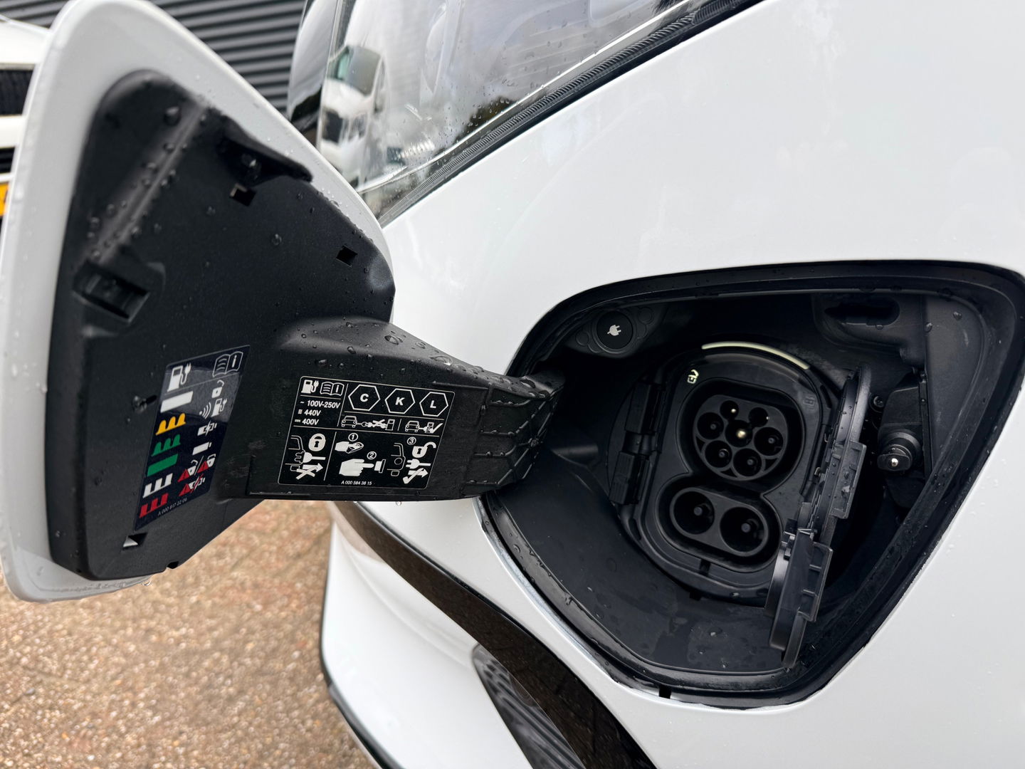 Mercedes-Benz EQV 300 L2 90kWh 8 Zits Leder - Veel Opties - AMG Style