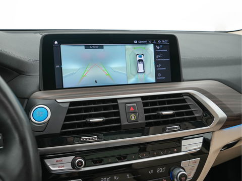 BMW iX3 High Executive 80 kWh {SOH-99%} [ 3-Fase ] (INCL.BTW) *PANO | HEAD-UP | ADAPTIVE-CRUISE | BLIND-SPOT | LUXURY-LEATHER | FULL-LED | HARMAN/KARDON | TOP-VIEW | MEMORY-PACK | AMBIENT-LIGHT | DIGI-COCKPIT | NAVI-FULLMAP | 20''ALU | TOWBAR