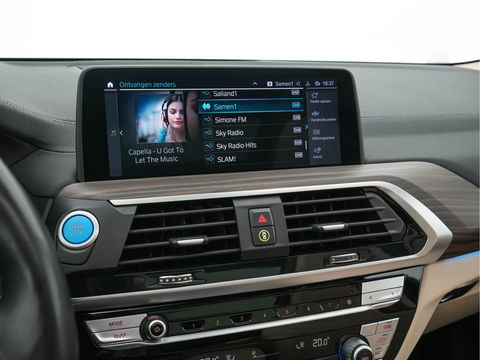 BMW iX3 High Executive 80 kWh {SOH-99%} [ 3-Fase ] (INCL.BTW) *PANO | HEAD-UP | ADAPTIVE-CRUISE | BLIND-SPOT | LUXURY-LEATHER | FULL-LED | HARMAN/KARDON | TOP-VIEW | MEMORY-PACK | AMBIENT-LIGHT | DIGI-COCKPIT | NAVI-FULLMAP | 20''ALU | TOWBAR