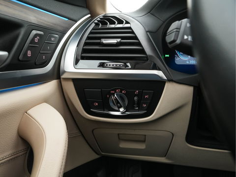 BMW iX3 High Executive 80 kWh {SOH-99%} [ 3-Fase ] (INCL.BTW) *PANO | HEAD-UP | ADAPTIVE-CRUISE | BLIND-SPOT | LUXURY-LEATHER | FULL-LED | HARMAN/KARDON | TOP-VIEW | MEMORY-PACK | AMBIENT-LIGHT | DIGI-COCKPIT | NAVI-FULLMAP | 20''ALU | TOWBAR