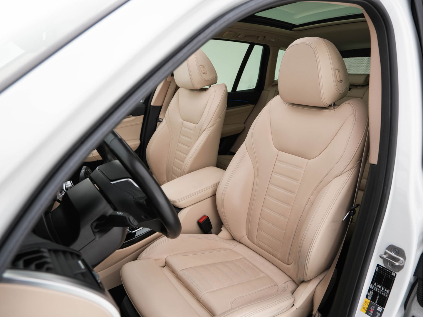 BMW iX3 High Executive 80 kWh {SOH-99%} [ 3-Fase ] (INCL.BTW) *PANO | HEAD-UP | ADAPTIVE-CRUISE | BLIND-SPOT | LUXURY-LEATHER | FULL-LED | HARMAN/KARDON | TOP-VIEW | MEMORY-PACK | AMBIENT-LIGHT | DIGI-COCKPIT | NAVI-FULLMAP | 20''ALU | TOWBAR