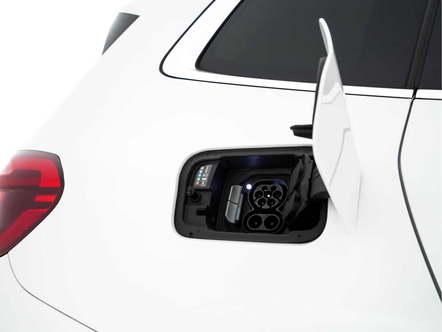 BMW iX3 High Executive 80 kWh {SOH-99%} [ 3-Fase ] (INCL.BTW) *PANO | HEAD-UP | ADAPTIVE-CRUISE | BLIND-SPOT | LUXURY-LEATHER | FULL-LED | HARMAN/KARDON | TOP-VIEW | MEMORY-PACK | AMBIENT-LIGHT | DIGI-COCKPIT | NAVI-FULLMAP | 20''ALU | TOWBAR