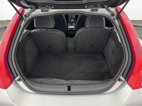 Volvo C30 1.6 D2 R-Edition *LEATHER-FABRIC | SPORT-SEATS | ECC | PDC | CRUISE | 17''ALU | TOWBAR*