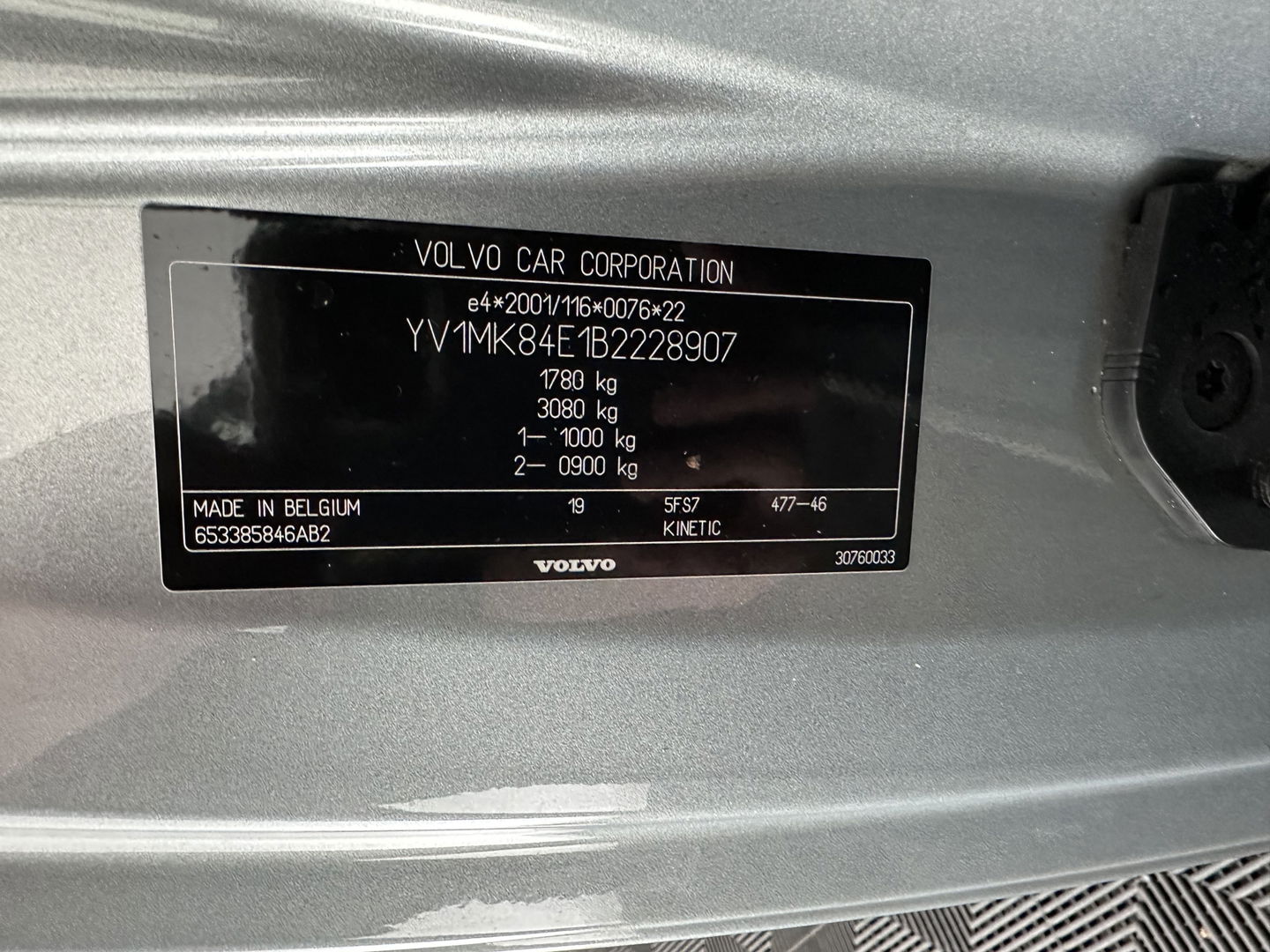 Volvo C30 1.6 D2 R-Edition *LEATHER-FABRIC | SPORT-SEATS | ECC | PDC | CRUISE | 17''ALU | TOWBAR*