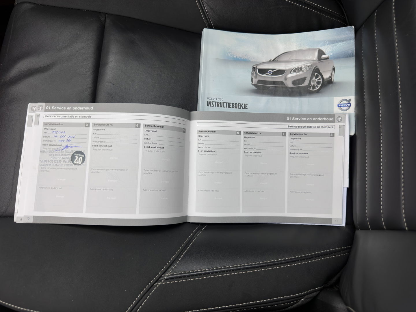 Volvo C30 1.6 D2 R-Edition *LEATHER-FABRIC | SPORT-SEATS | ECC | PDC | CRUISE | 17''ALU | TOWBAR*