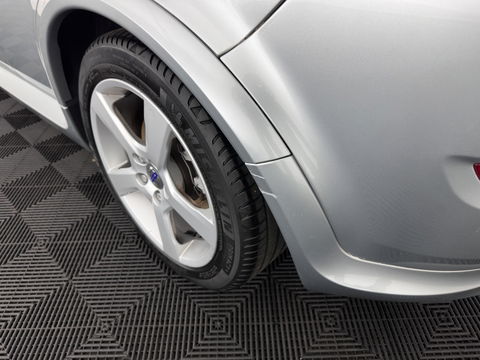 Volvo C30 1.6 D2 R-Edition *LEATHER-FABRIC | SPORT-SEATS | ECC | PDC | CRUISE | 17''ALU | TOWBAR*