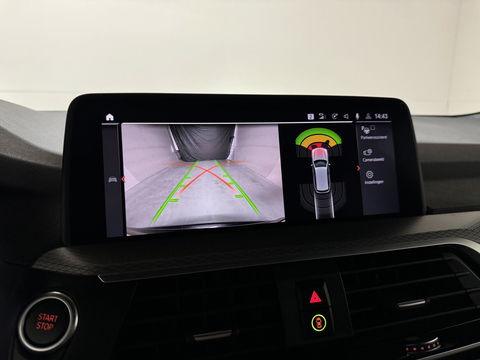 BMW X3 xDrive30e M-Sport Pano Leer Camera HUD Trekh. Sfeer NAP