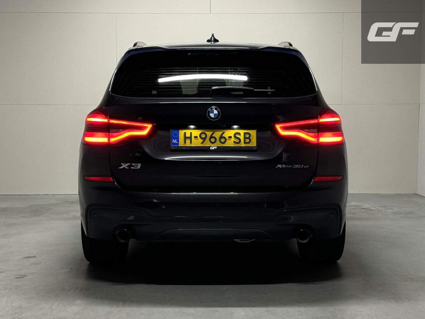 BMW X3 xDrive30e M-Sport Pano Leer Camera HUD Trekh. Sfeer NAP
