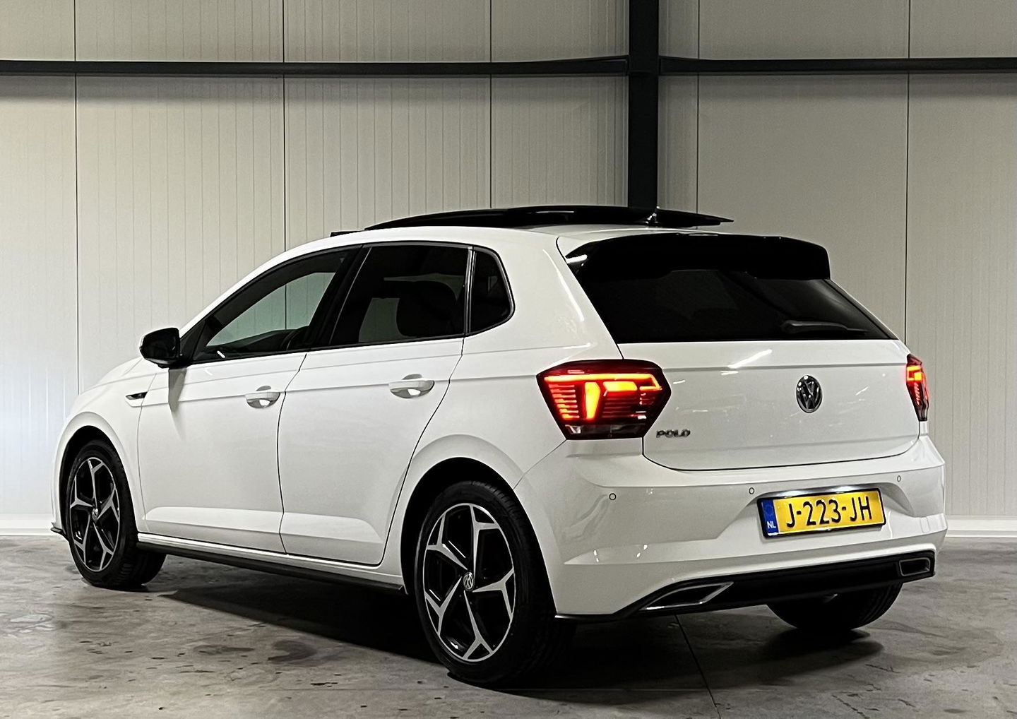 Volkswagen Polo 1.0 TSI DSG 2X R-line Pano Virtual LED Sfeer