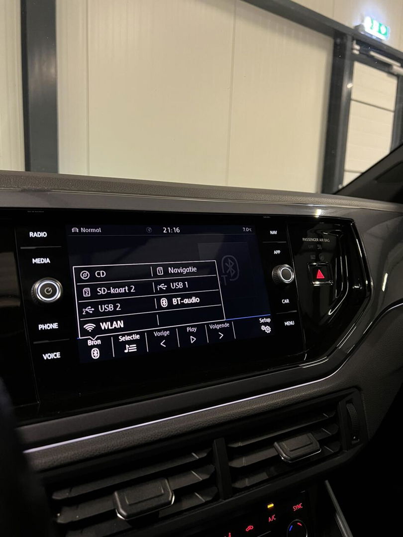 Volkswagen Polo 1.0 TSI DSG 2X R-line Pano Virtual LED Sfeer