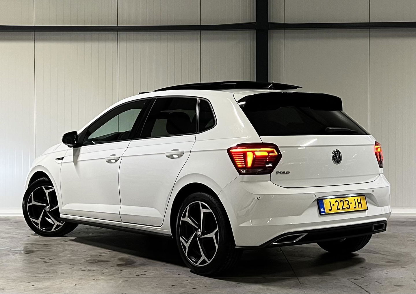 Volkswagen Polo 1.0 TSI DSG 2X R-line Pano Virtual LED Sfeer