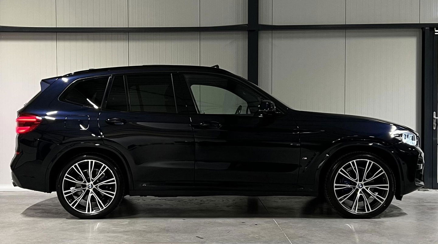 BMW X3 xDrive30e High Executive M-sport Pano Trekhaak Camera