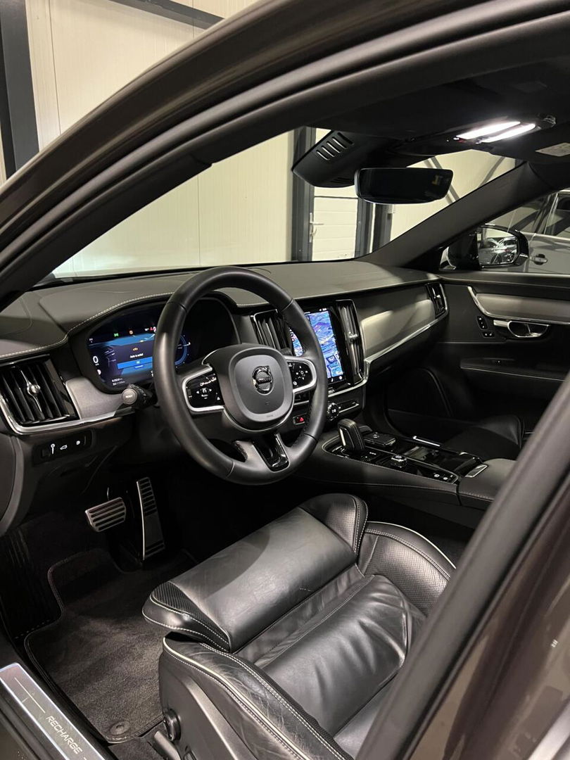 Volvo V90 2.0 T6 AWD R-Design Dark Pano Groot Accupakket NAP