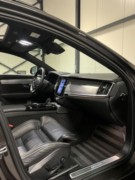 Volvo V90 2.0 T6 AWD R-Design Dark Pano Virtual Trekhaak NAP