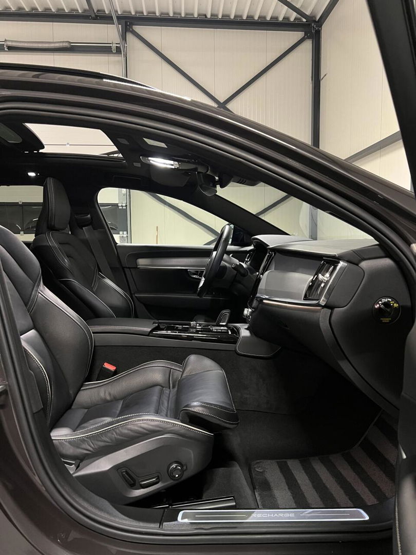 Volvo V90 2.0 T6 AWD R-Design Dark Pano Virtual Trekhaak NAP