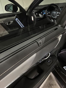 Volvo V90 2.0 T6 AWD R-Design Dark Pano Virtual Trekhaak NAP