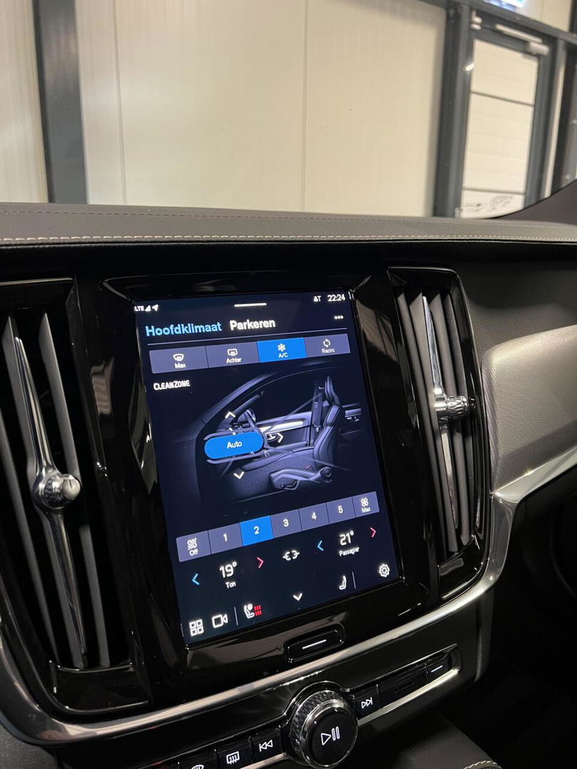 Volvo V90 2.0 T6 AWD R-Design Dark Pano Groot Accupakket NAP