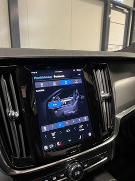 Volvo V90 2.0 T6 AWD R-Design Dark Pano Virtual Trekhaak NAP
