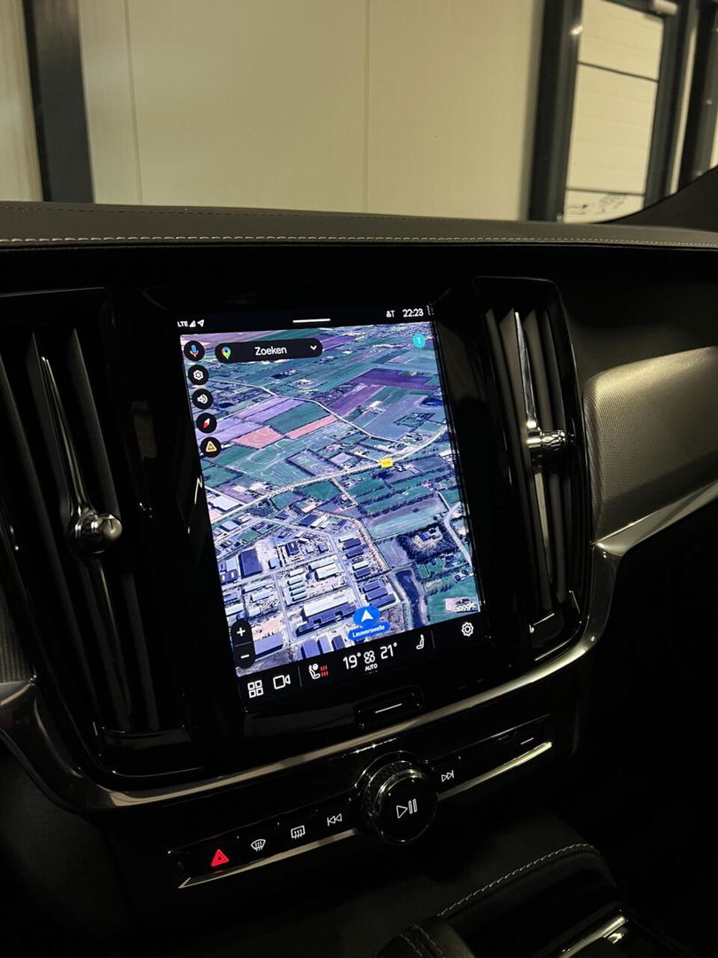 Volvo V90 2.0 T6 AWD R-Design Dark Pano Virtual Trekhaak NAP