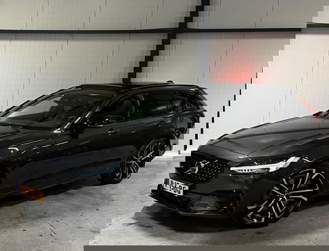 Volvo V90 2.0 T6 AWD R-Design Dark Pano Virtual Trekhaak NAP