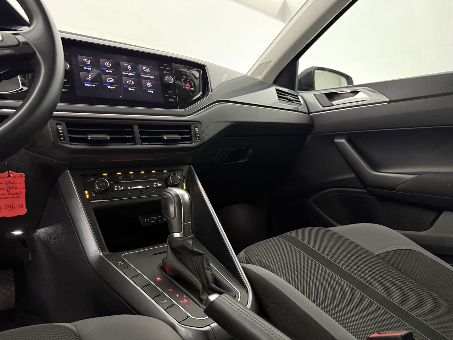 Volkswagen Polo 1.0 TSI Highline | Carplay | DSG | Parkeersens. | Clima | LED