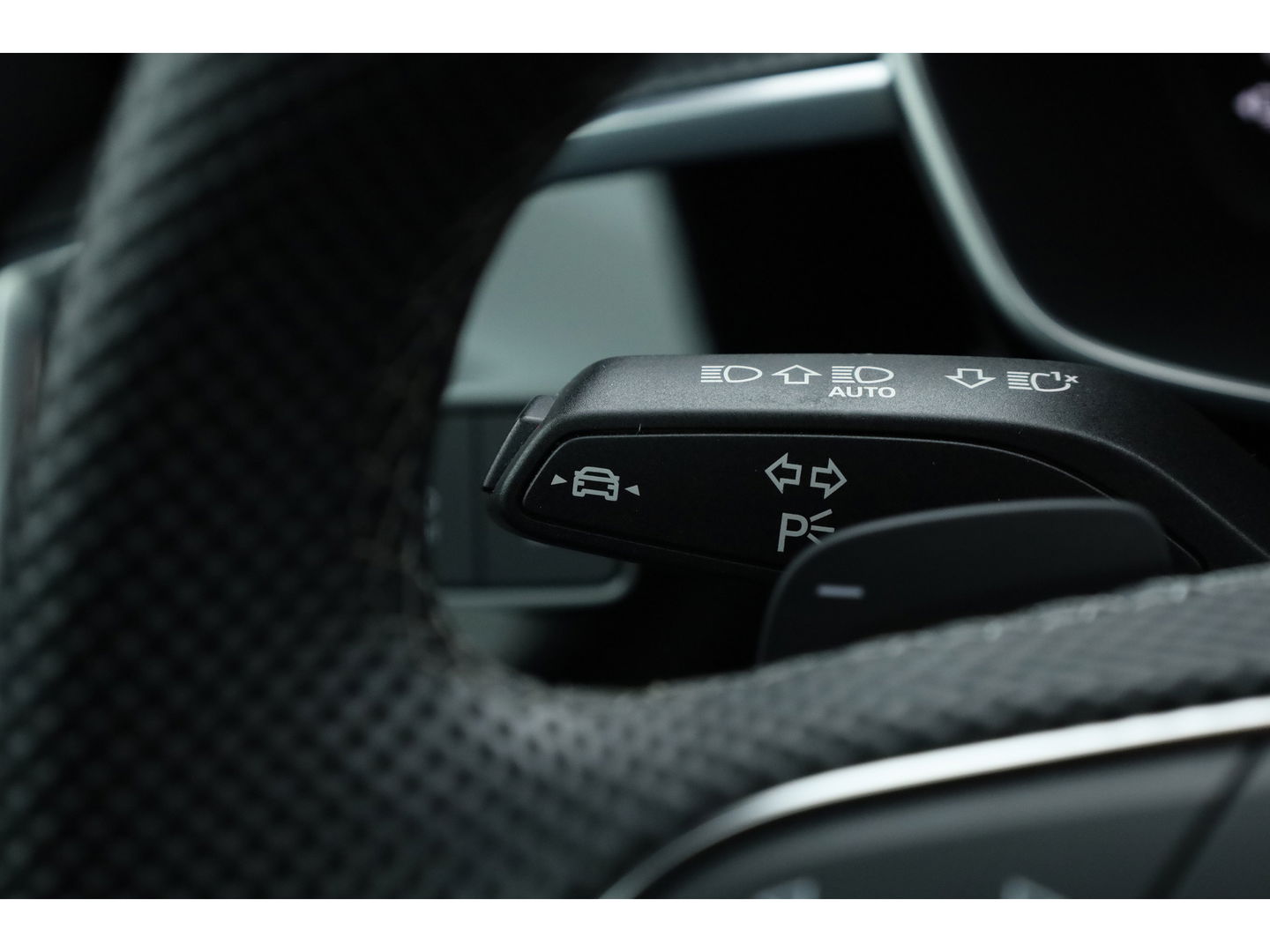 Audi Q3 Sportback 45 TFSI e 2x S Line | Elek. Trekhaak | Camera | Navi | Stoelverw. | Adapt. Cruise | Keyless | 19''