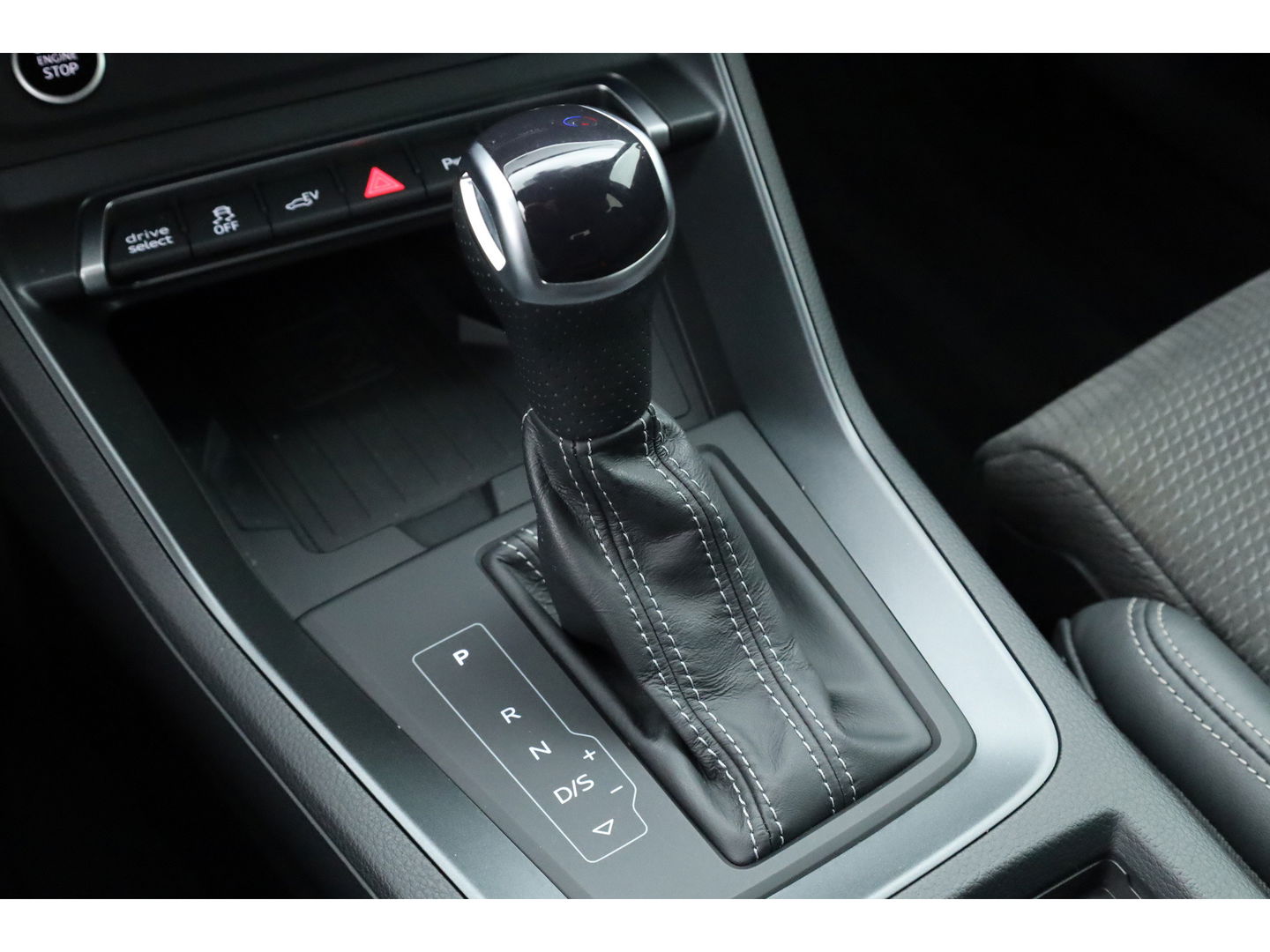 Audi Q3 Sportback 45 TFSI e 2x S Line | Elek. Trekhaak | Camera | Navi | Stoelverw. | Adapt. Cruise | Keyless | 19''