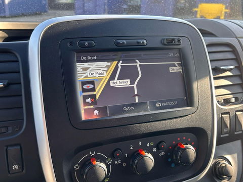 Renault Trafic 1.6 dCi 120pk T29 L2H1 MARGE | Leder | Sidesteps | Formula Sport |