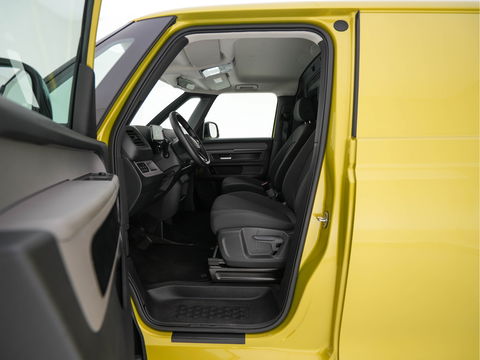 Volkswagen ID. Buzz Cargo 77 kWh [ 3-Fase ] {SOH-90%} *FULL-LED | ADAPTIVE-CRUISE | LANE-ASSIST | KEYLESS | DAB+ | CAMERA | DIGI-COCKPIT | NAVI-FULLMAP | HEATED-COMFORTSEATS | CCS-FASTLOADER | LANE-ASSIST | TOWBAR | 20"ALU*