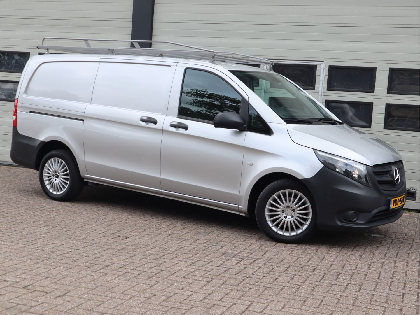 Mercedes-Benz Vito 114 CDI Automaat Euro 6 Lang L2 - Imperiaal - Trekhaak - Camera