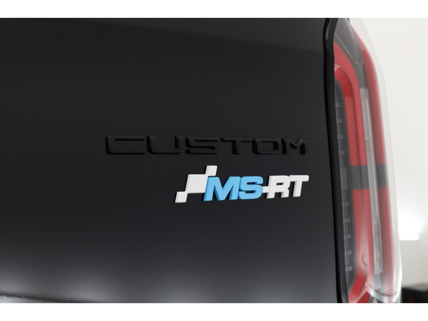 Ford Transit Custom 320 2.5 PHEV L2H1 MS-RT DC | Voorraad | Elek. Trekhaak  | 19'' | Kuipstoelen | Cruise