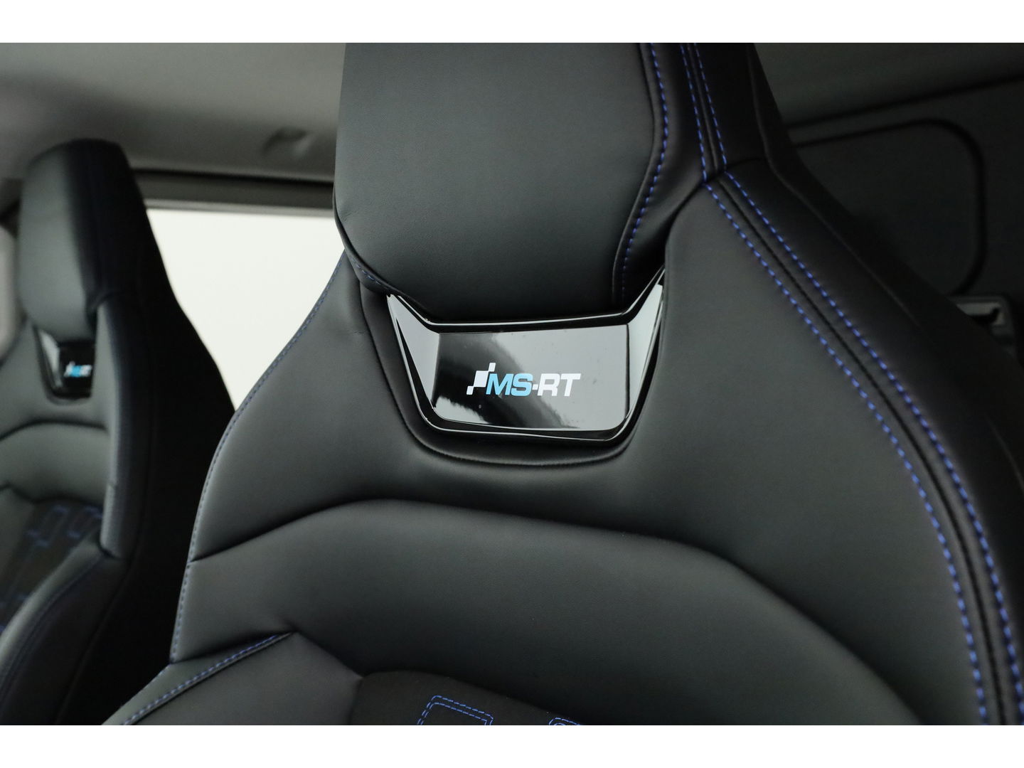 Ford Transit Custom 320 2.5 PHEV L2H1 MS-RT DC | Voorraad | Elek. Trekhaak  | 19'' | Kuipstoelen | Cruise