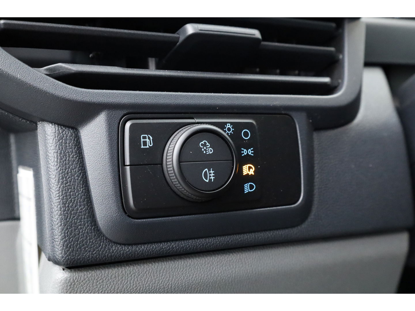 Ford Transit Custom 320 2.5 PHEV L2H1 MS-RT DC | Voorraad | Elek. Trekhaak  | 19'' | Kuipstoelen | Cruise