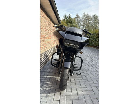 Harley Davidson 103 FLTRXS Road Glide Special Roadglide blackout