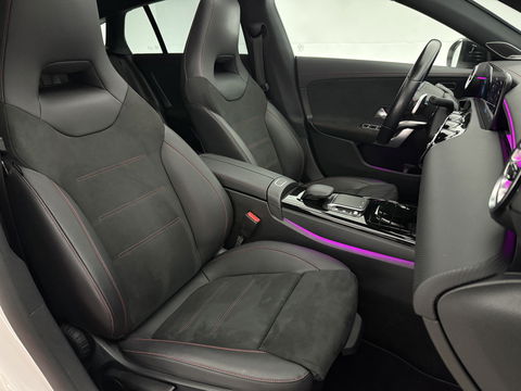 Mercedes-Benz CLA-Klasse Shooting brake 250 e AMG Night | Pano | Sfeerverl. | Burmester | Virtual | Camera | Trekh. | Carplay | Adaptive Cruise