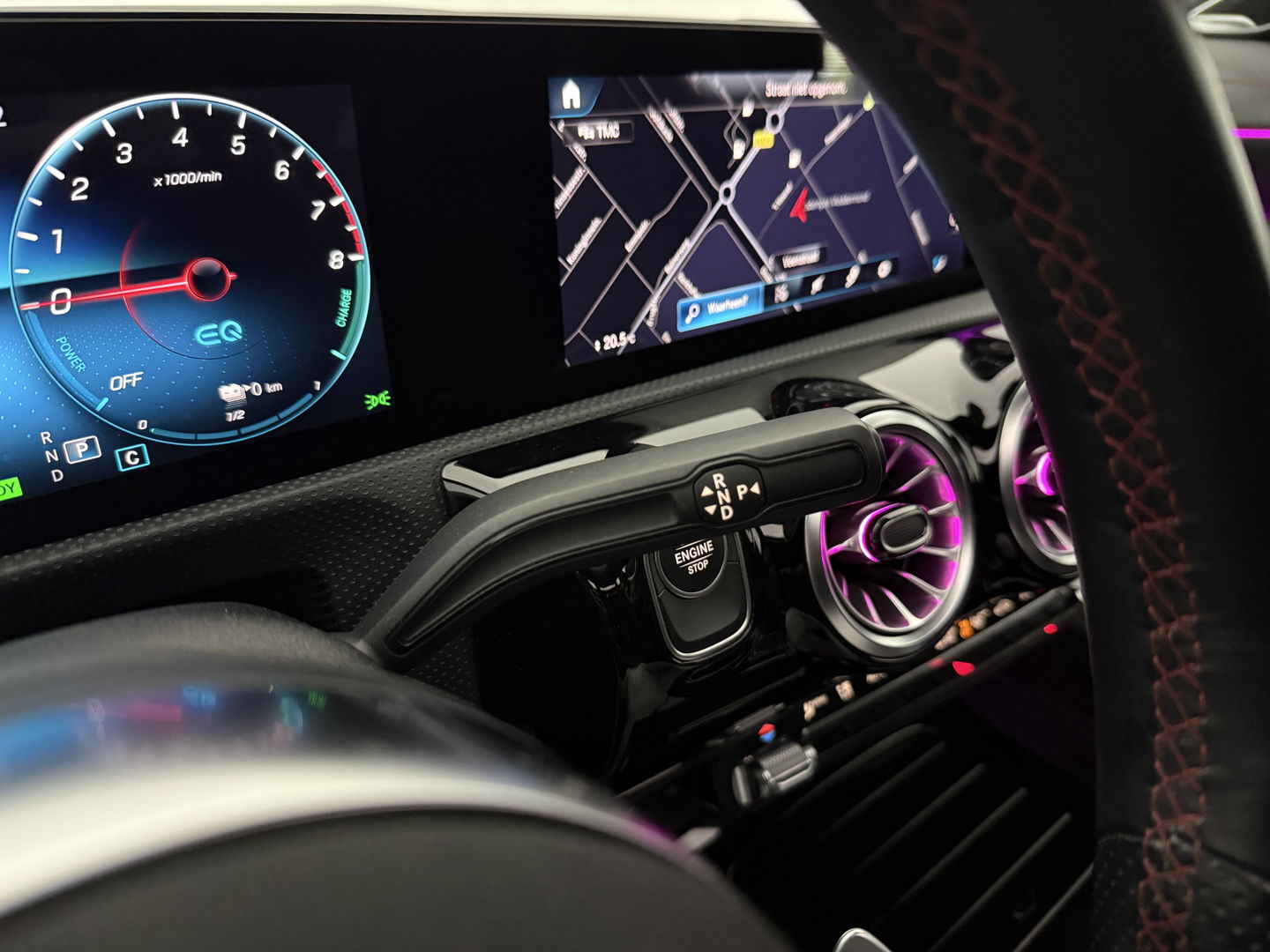 Mercedes-Benz CLA-Klasse Shooting brake 250 e AMG Night | Pano | Sfeerverl. | Burmester | Virtual | Camera | Trekh. | Carplay | Adaptive Cruise