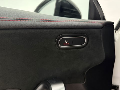 Mercedes-Benz CLA-Klasse Shooting brake 250 e AMG Night | Pano | Sfeerverl. | Burmester | Virtual | Camera | Trekh. | Carplay | Adaptive Cruise