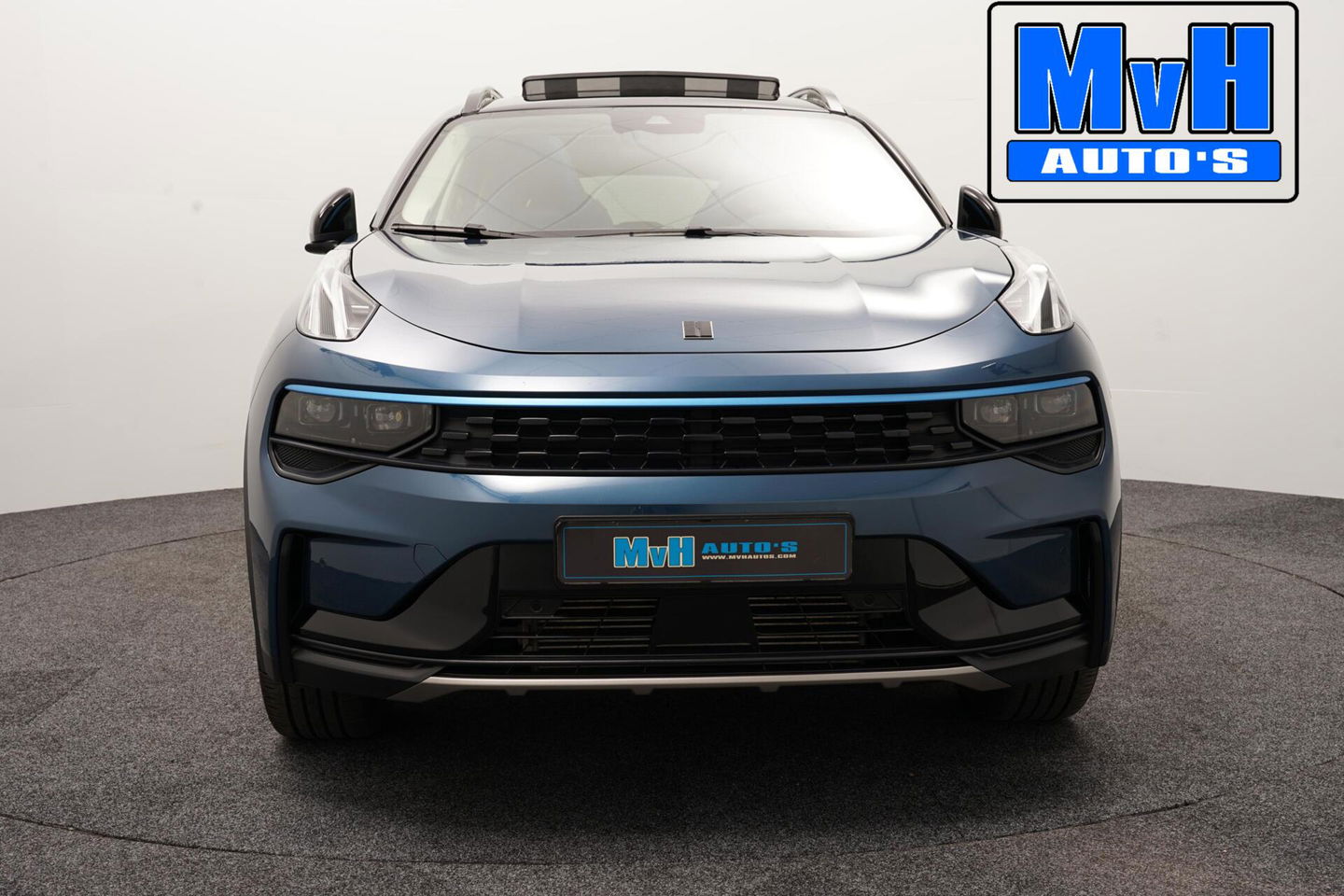 Lynk & Co 01 1.5 Plug-in Hybride|262PK|TREKHAAK|CAMERA|NAP