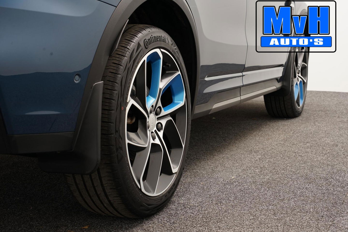 Lynk & Co 01 1.5 Plug-in Hybride|262PK|TREKHAAK|CAMERA|NAP