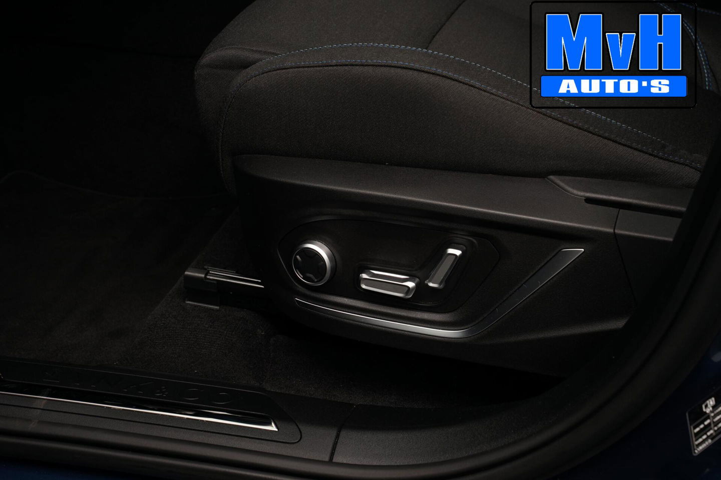 Lynk & Co 01 1.5 Plug-in Hybride|262PK|TREKHAAK|CAMERA|NAP