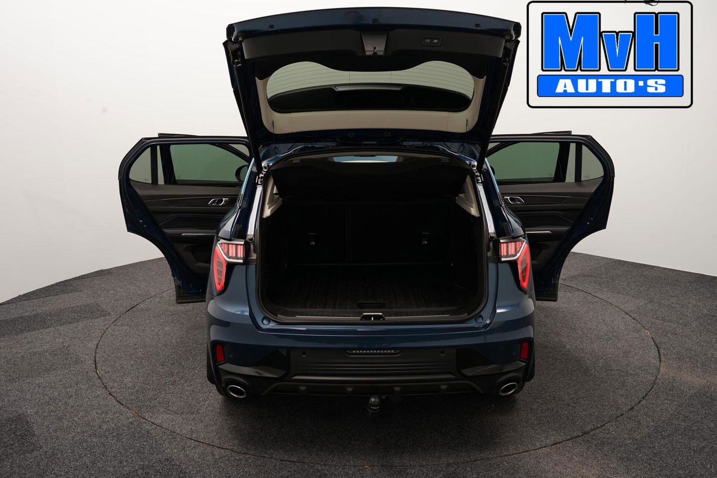 Lynk & Co 01 1.5 Plug-in Hybride|262PK|TREKHAAK|CAMERA|NAP