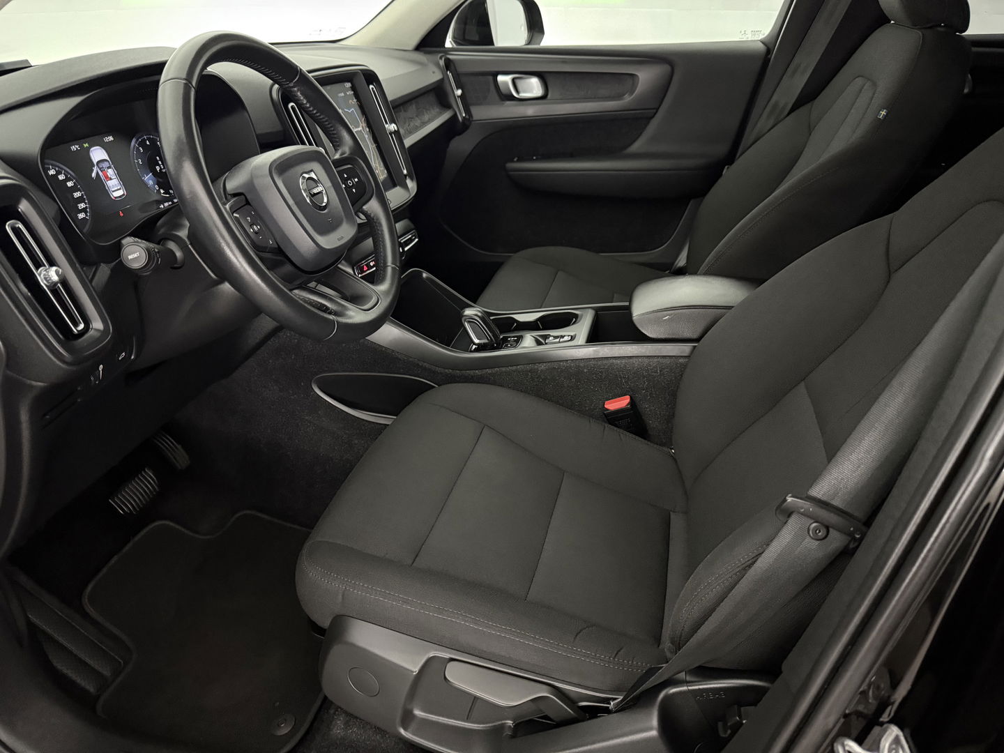 Volvo XC40 1.5 T3 | Virtual | Camera | Trekh. | LED | Cruise | Navi | Parkeersens.