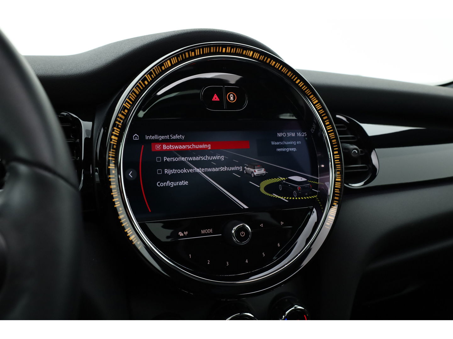 MINI Mini 2.0 John Cooper Works JCW Pack 230pk | Pano | HUD | Harman Kardon | Adapt. Cruise | Stoel- Stuurverw. | Camera