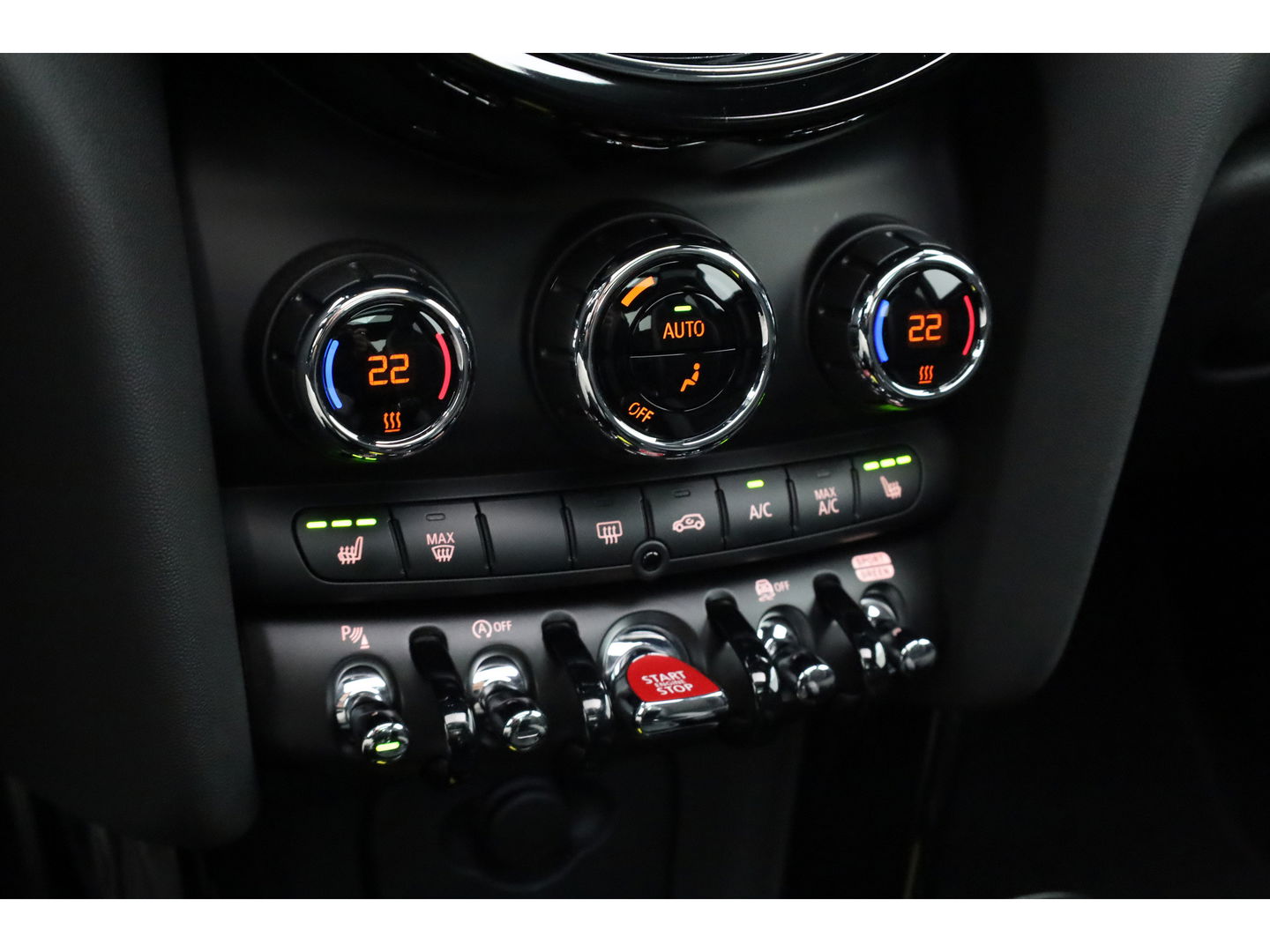MINI Mini 2.0 John Cooper Works JCW Pack 230pk | Pano | HUD | Harman Kardon | Adapt. Cruise | Stoel- Stuurverw. | Camera