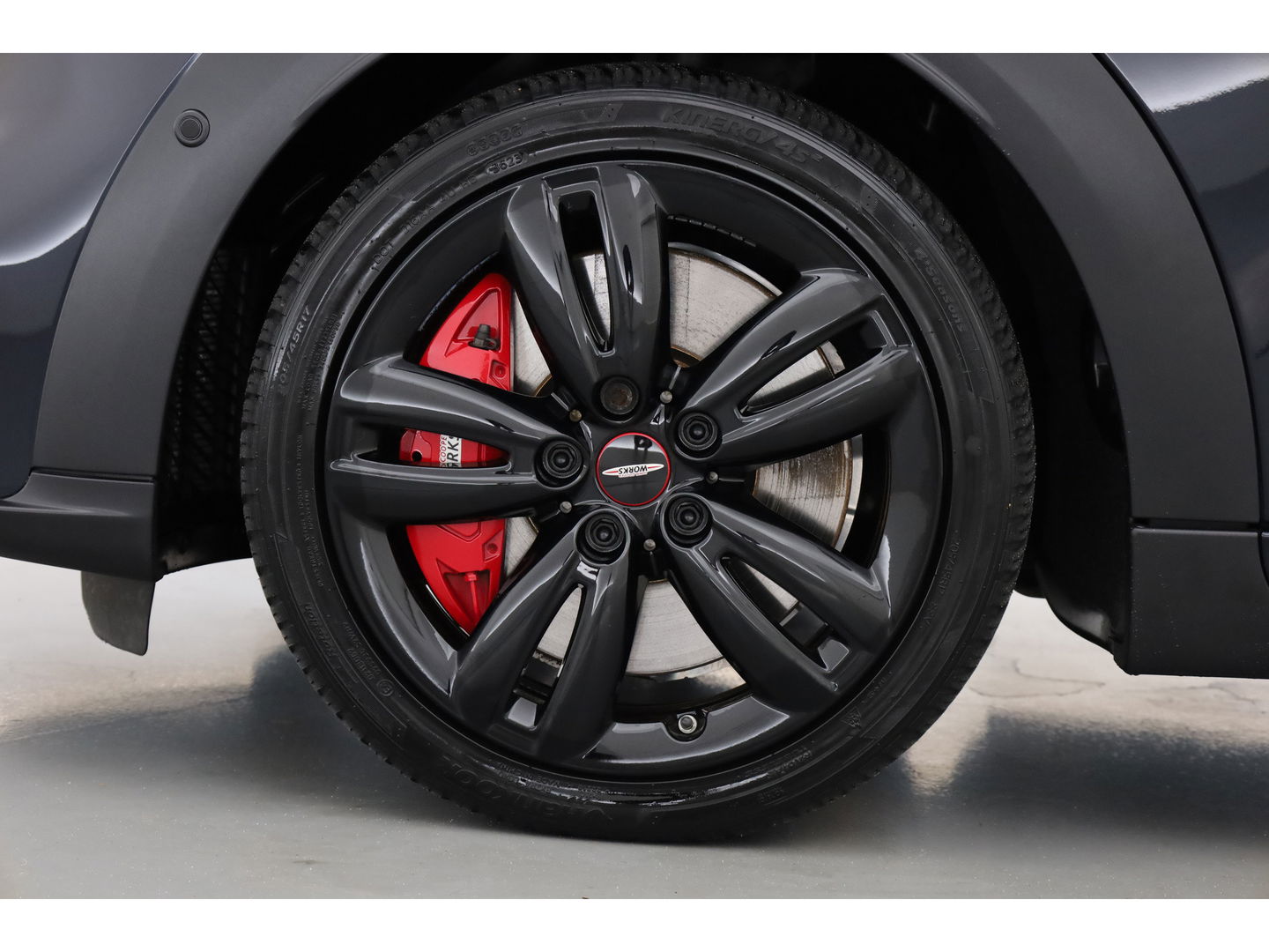 MINI Mini 2.0 John Cooper Works JCW Pack 230pk | Pano | HUD | Harman Kardon | Adapt. Cruise | Stoel- Stuurverw. | Camera